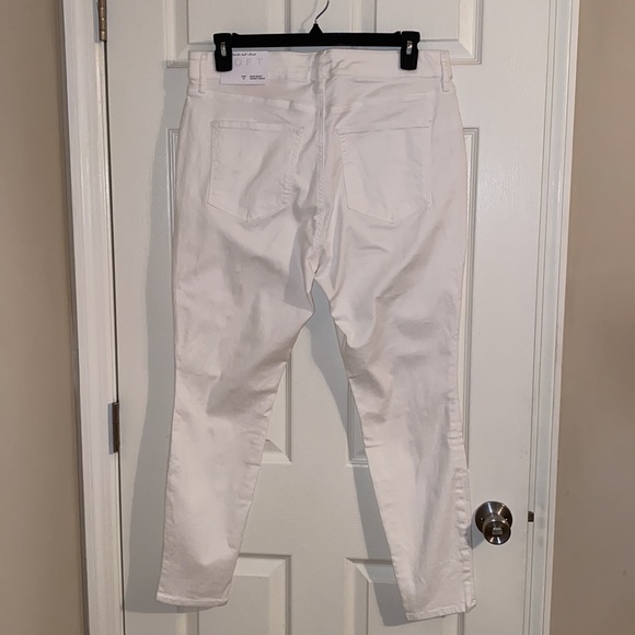 LOFT Plus High Waist Skinny Jeans in White, NWT - Picture 8 of 14